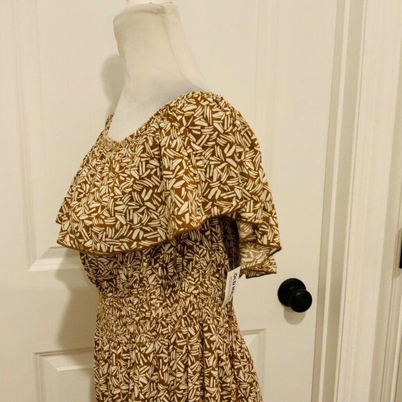 Old Navy Brown Tan Print Off Shoulder Smocked Waist Maxi Dress Large New - Picture 4 of 10
